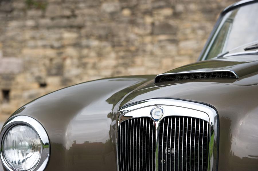  Lancia Aurelia B24S Convertible by Pinin Farina 1956 года  (фото 2 из 22)